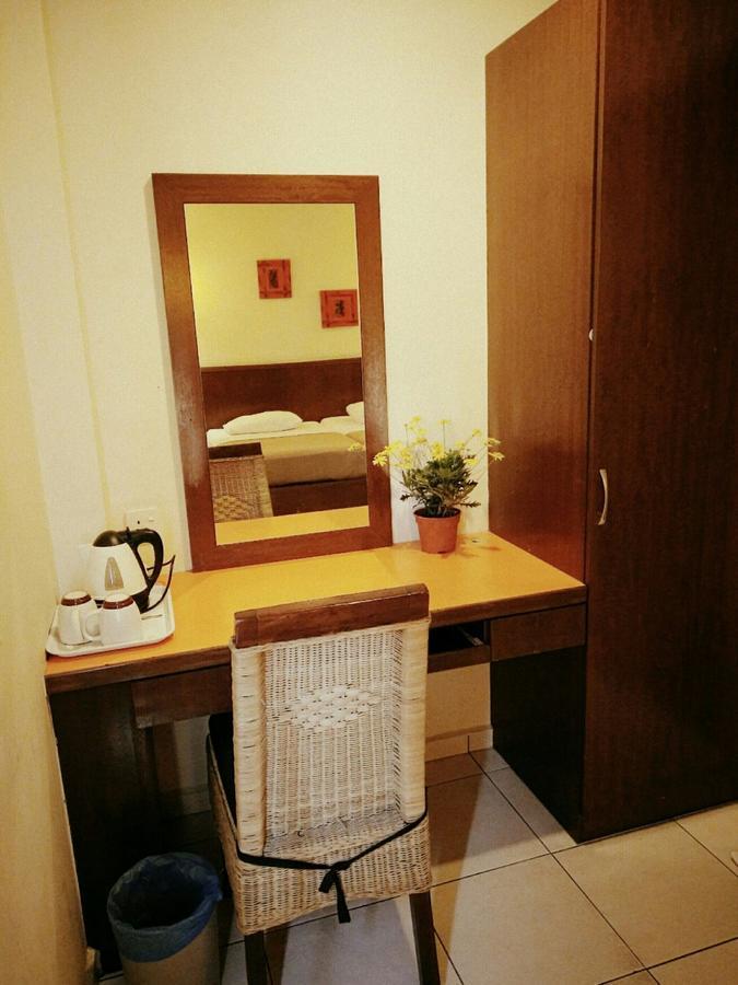 Newbridge Hotel Malacca Kültér fotó