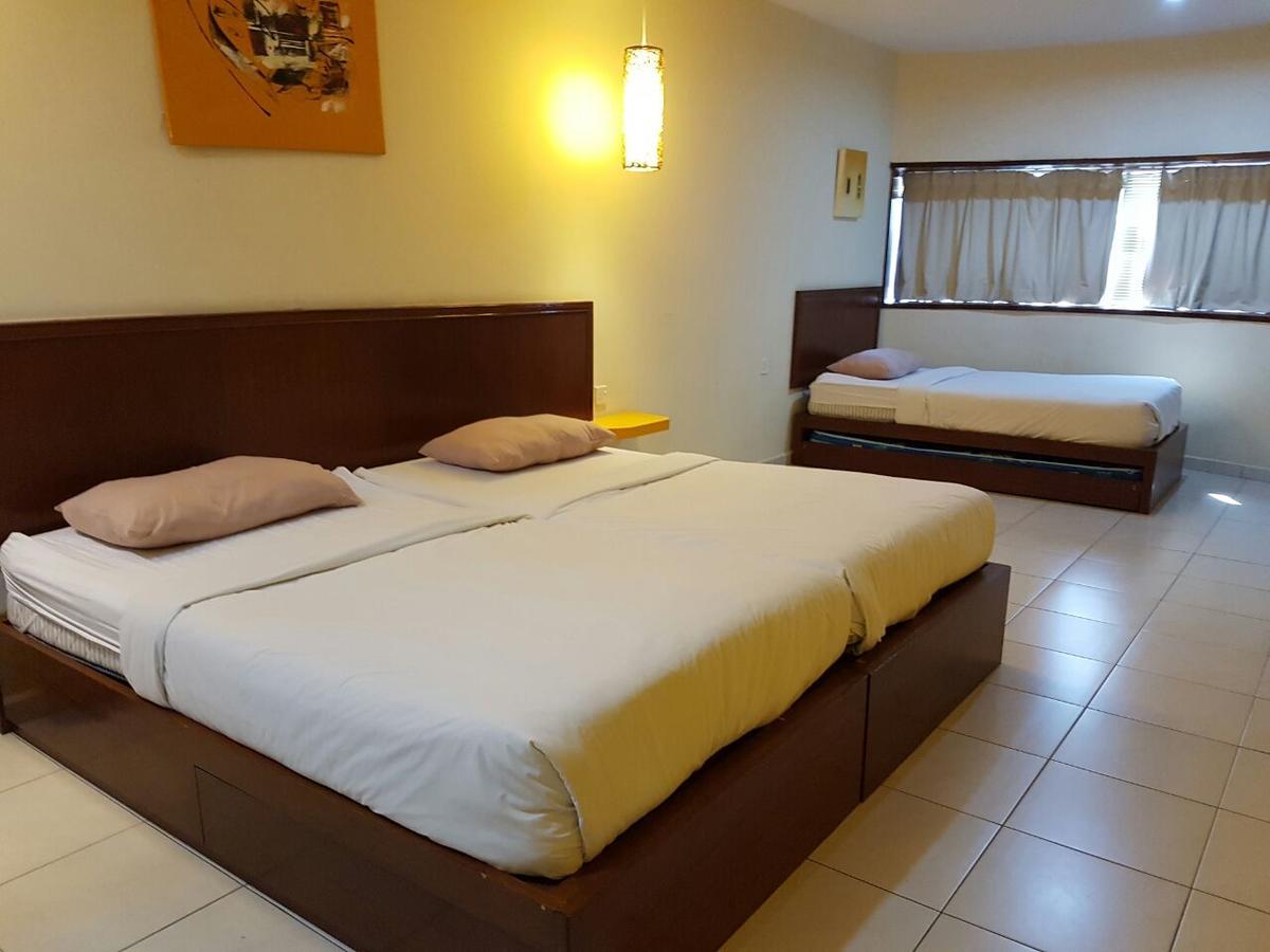 Newbridge Hotel Malacca Kültér fotó
