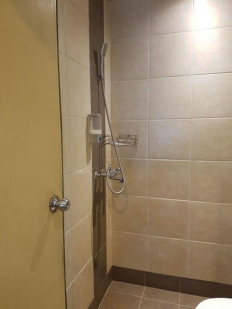 Newbridge Hotel Malacca Kültér fotó